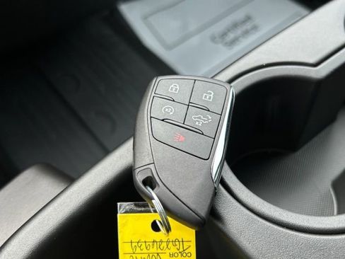 New 2026 GMC Sierra 1500 SLE image 45