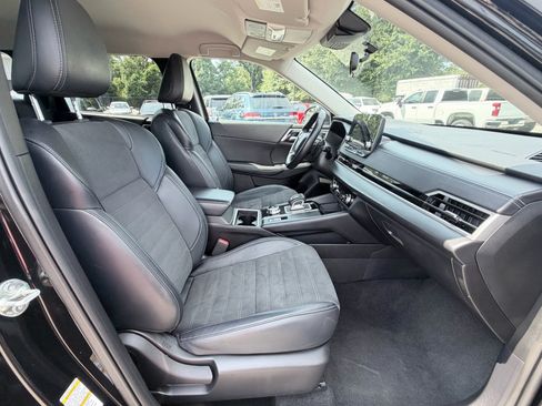 Used 2024 Mitsubishi Outlander SE FWD image 24