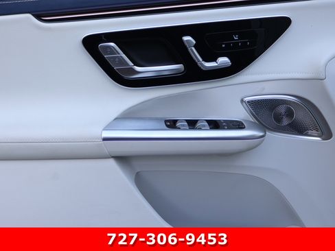 Used 2023 Mercedes-Benz EQE 500 4MATIC SUV image 14