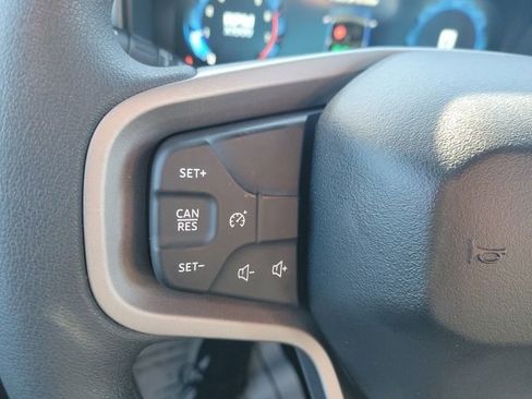 New 2025 Ford Bronco Base image 13