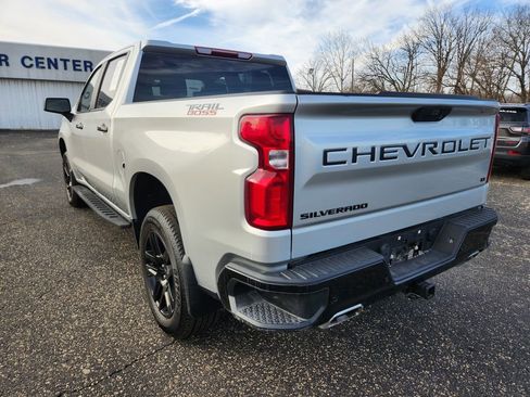 Used 2022 Chevrolet Silverado 1500 LT Trail Boss w/ Safety Package AWD/4WD image 7