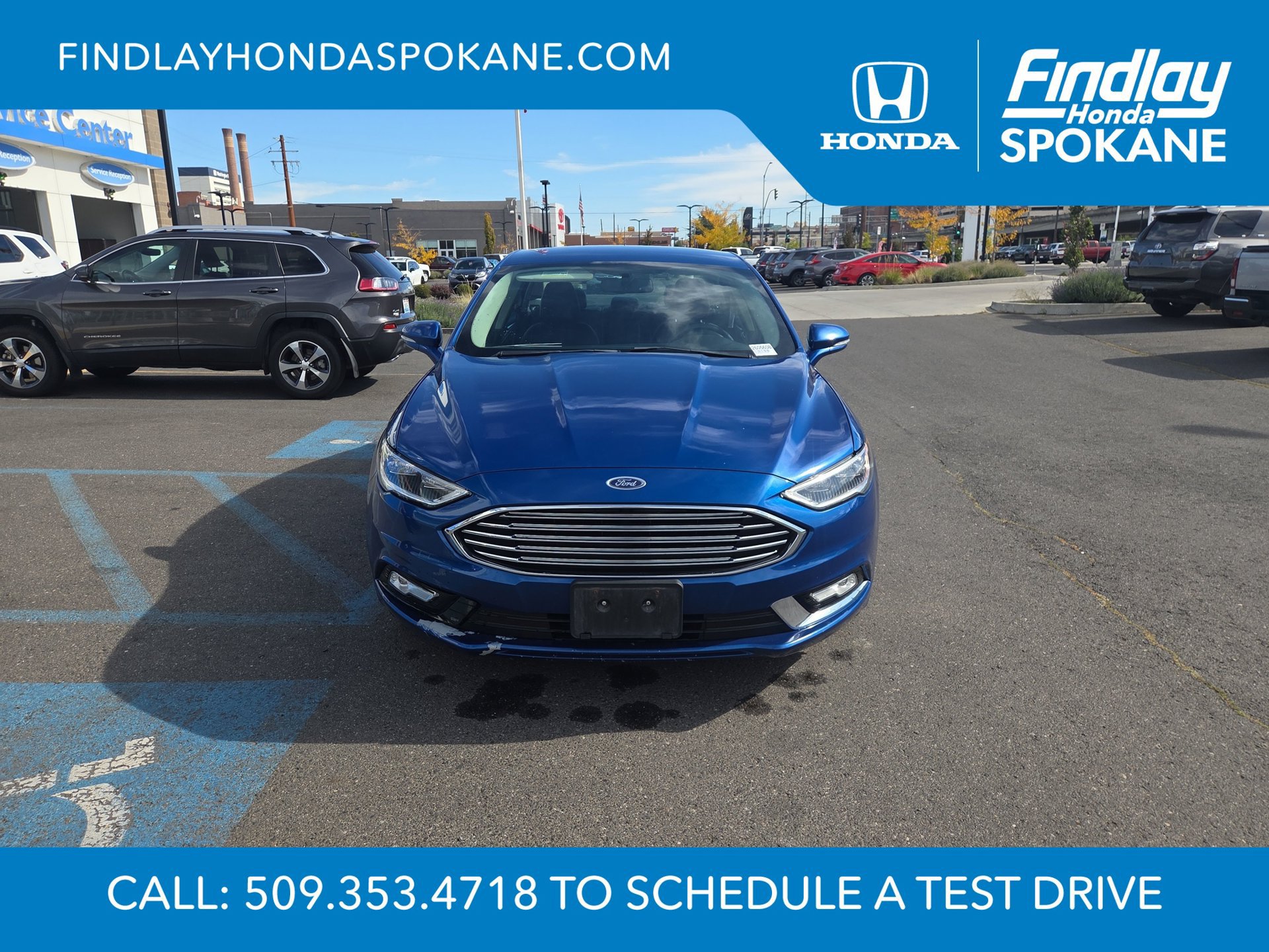Used 2017 Ford Fusion SE w/ Fusion SE Technology Package FWD image 8