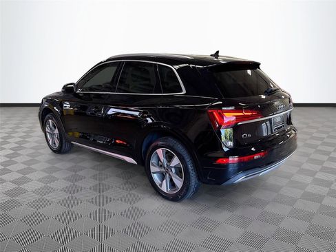Certified 2023 Audi Q5 Premium w/ Convenience Package AWD/4WD image 5