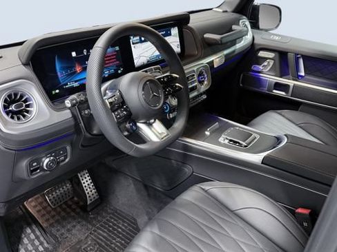 Certified 2025 Mercedes-Benz G 63 AMG 4MATIC image 11