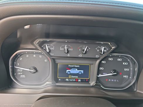 Used 2020 GMC Sierra 1500 SLT w/ SLT Premium Plus Package image 19