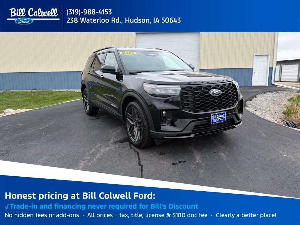 Used 2025 Ford Explorer ST-Line w/ ST-Line Street Pack AWD/4WD image 1
