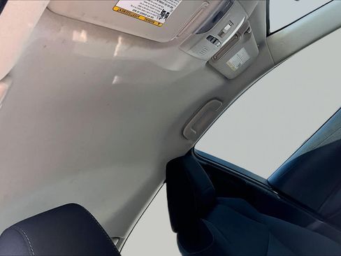 Used 2020 Toyota Corolla LE FWD image 14