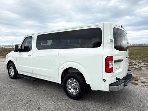 Used 2020 Nissan NV 3500 SV w/ Navigation Package RWD image 3