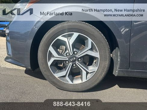 Used 2020 Kia Forte LXS FWD image 14