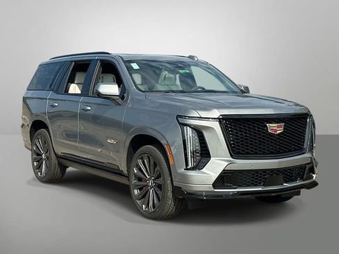 New 2026 Cadillac Escalade V w/ LPO, Floor Liner Package AWD/4WD image 13
