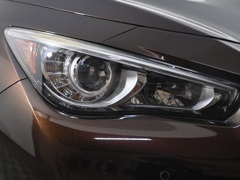 Used 2020 INFINITI Q50 Luxe w/ Essential Package (3.0T Luxe) image 4