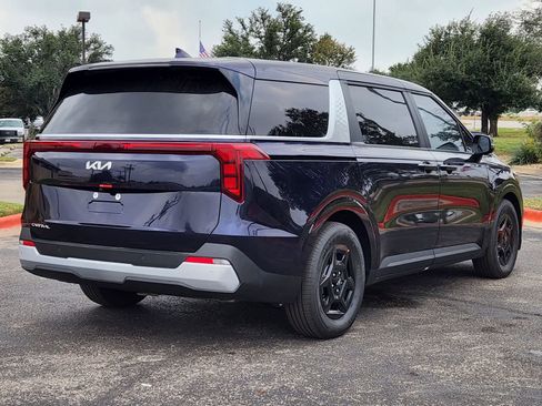 New 2026 Kia Carnival LXS image 5