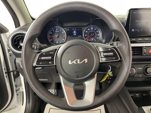 Used 2023 Kia Forte LXS image 20