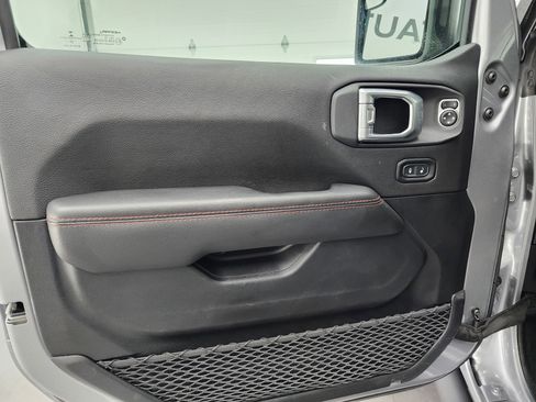 Used 2021 Jeep Wrangler Unlimited Rubicon image 32