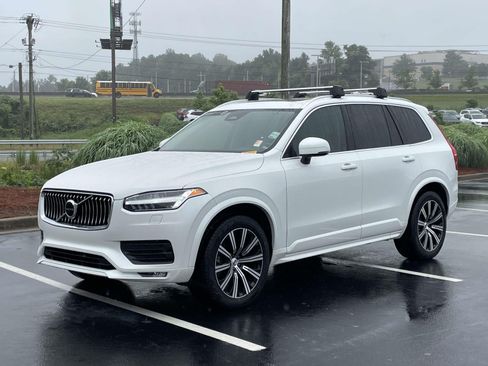 Certified 2023 Volvo XC90 B5 Core w/ Protection Package Premier AWD/4WD image 3