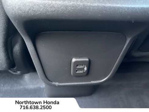 Used 2021 GMC Terrain SLE w/ Driver Convenience Package image 21