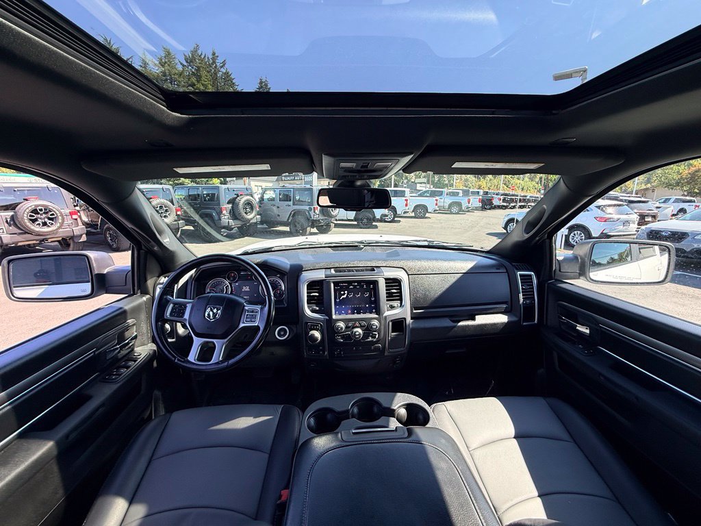 Used 2022 RAM 1500 Warlock AWD/4WD image 19