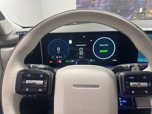 New 2025 Hyundai Santa Fe Calligraphy FWD image 13