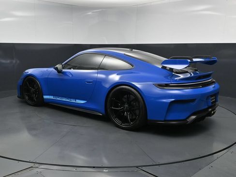 Used 2026 Porsche 911 GT3 w/ Chrono Package RWD image 3
