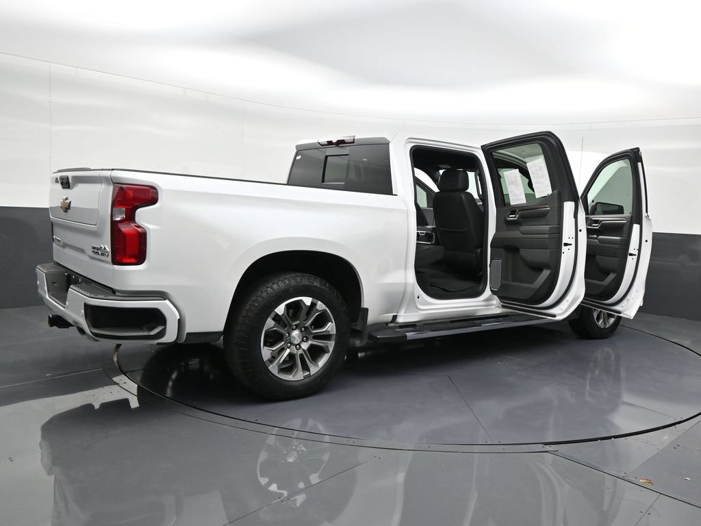 Used 2024 Chevrolet Silverado 1500 High Country AWD/4WD image 28