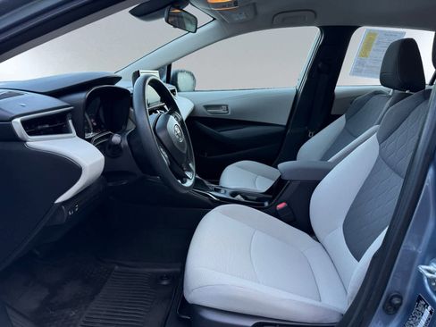 Used 2022 Toyota Corolla LE image 11