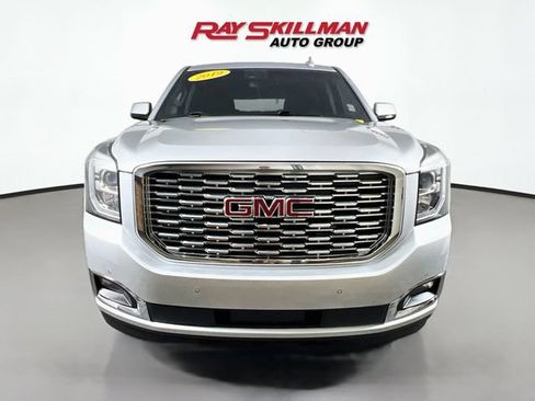 Used 2019 GMC Yukon Denali w/ Open Road Package AWD/4WD image 2
