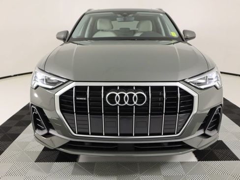 Certified 2025 Audi Q3 2.0T Premium w/ Convenience Package AWD/4WD image 8