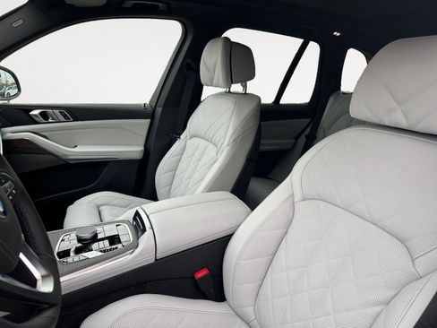 New 2026 BMW X5 xDrive40i image 14