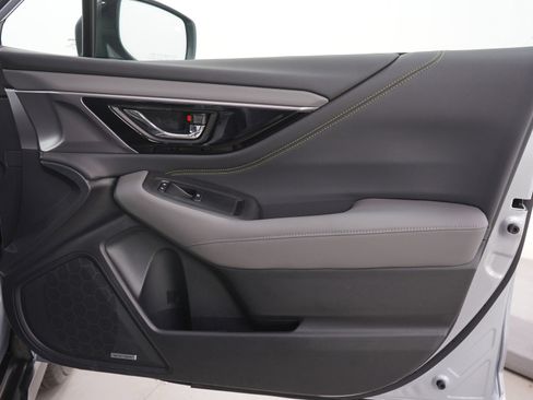 Used 2024 Subaru Outback Onyx Edition XT image 12