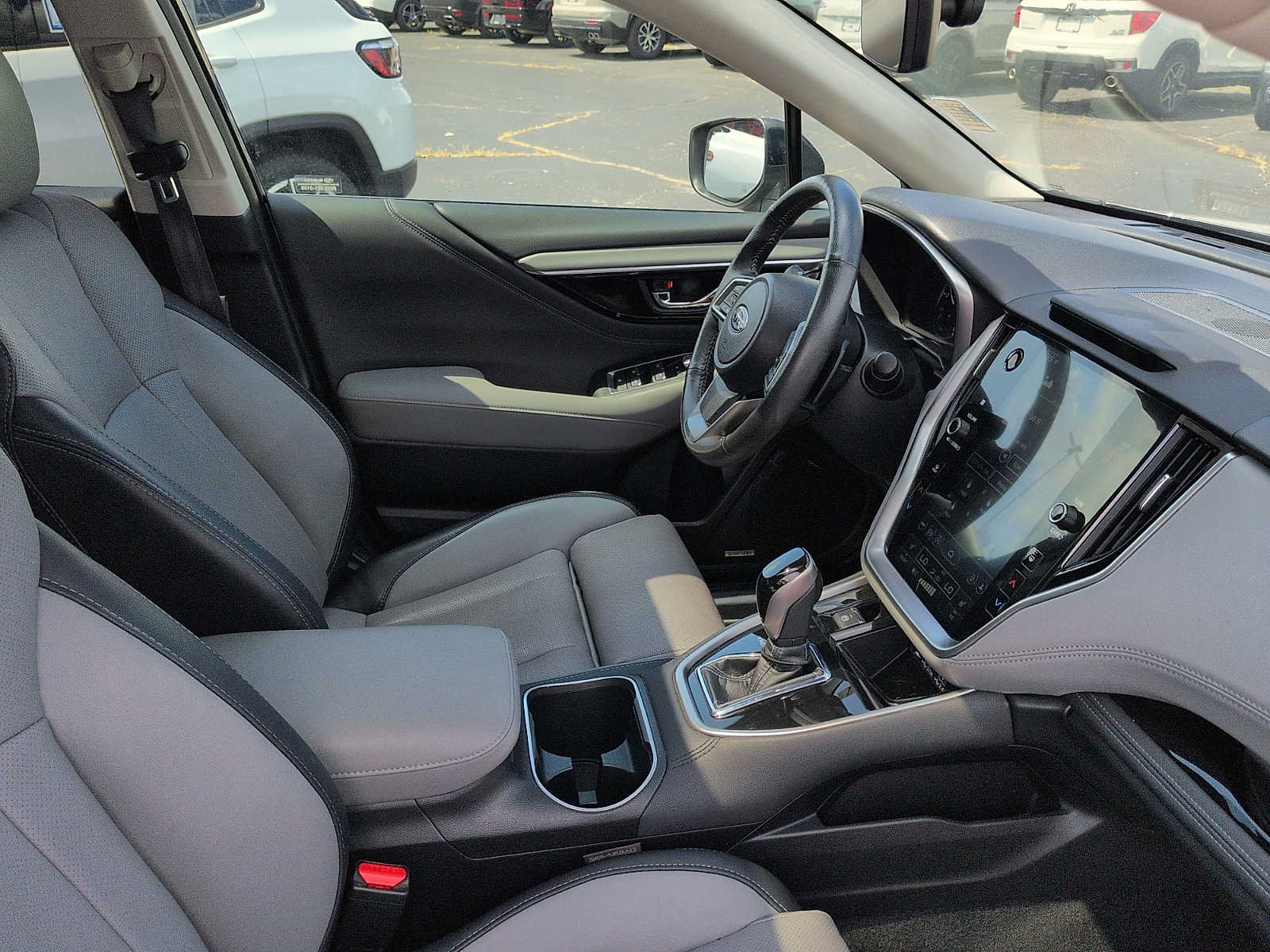 Used 2024 Subaru Outback Limited AWD/4WD image 10