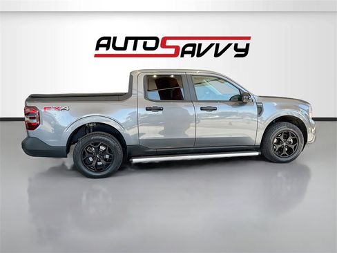 Used 2022 Ford Maverick XLT w/ Equipment Group 300A Standard image 8