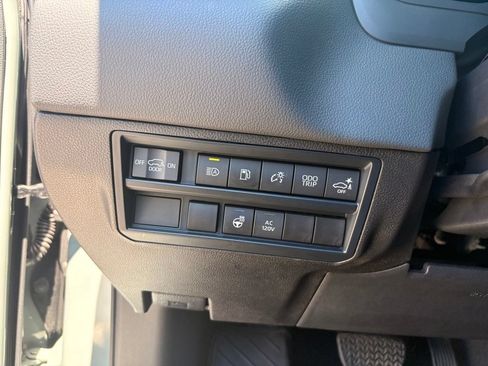 Used 2025 Toyota Sequoia Limited w/ Tow Technology Package AWD/4WD image 28