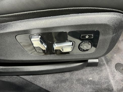 New 2026 BMW XM Label Red image 16