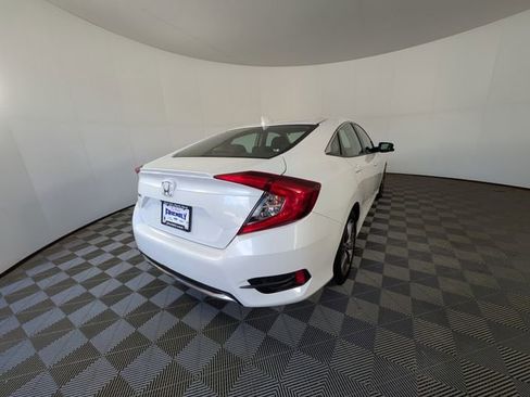 Used 2019 Honda Civic EX image 3