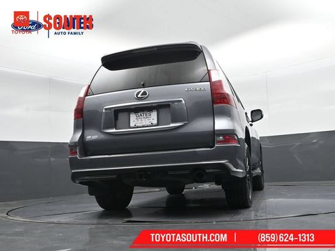 Used 2022 Lexus GX 460 Premium AWD/4WD image 42