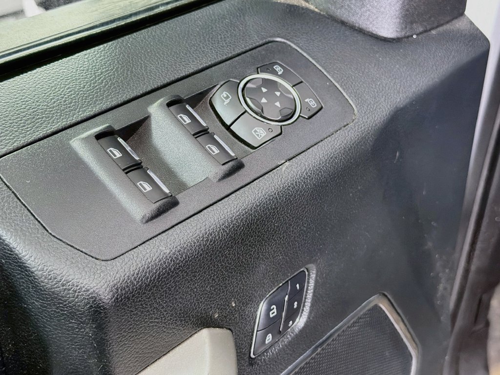 Used 2016 Ford F150 Lariat AWD/4WD image 21