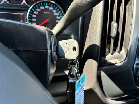 Used 2017 Chevrolet Silverado 1500 LT w/ All Star Edition AWD/4WD image 39