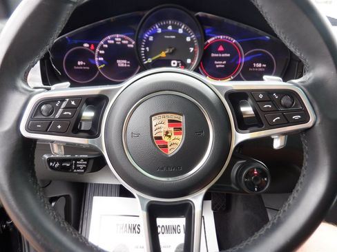 Used 2023 Porsche Cayenne Platinum Edition AWD/4WD image 25