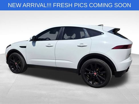 Used 2022 Jaguar E-PACE SE AWD/4WD image 4