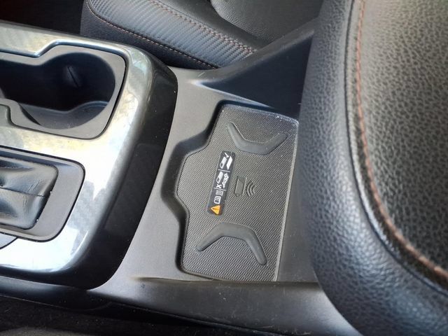Used 2021 GMC Canyon AT4 w/ Driver Alert Package AWD/4WD image 26