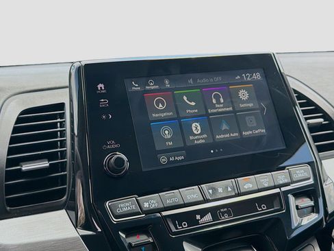Certified 2024 Honda Odyssey Touring image 12