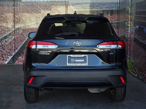Certified 2024 Toyota Corolla Cross LE image 7