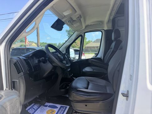 Used 2023 RAM ProMaster 2500 FWD image 20