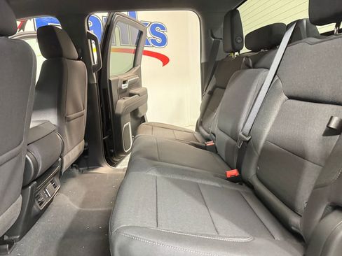 New 2026 GMC Sierra 1500 Elevation image 9