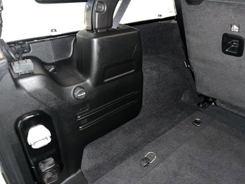 Used 2022 Jeep Wrangler Unlimited Sahara w/ Cold Weather Group image 18