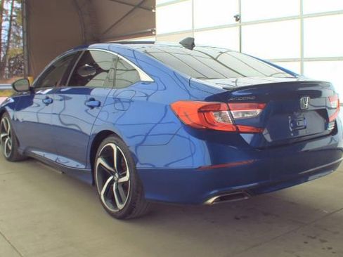 Used 2021 Honda Accord Sport Special Edition image 4