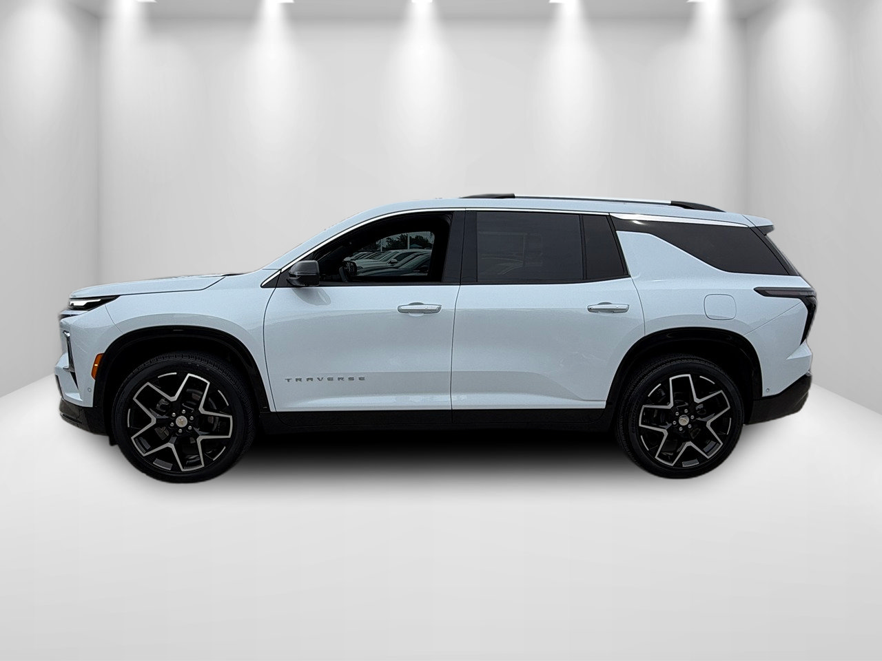 Used 2026 Chevrolet Traverse High Country FWD image 14