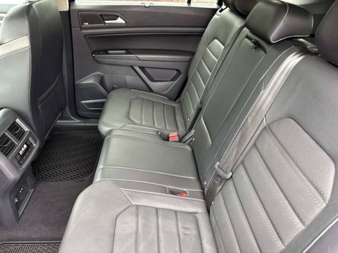 Used 2021 Volkswagen Atlas SEL Premium AWD/4WD image 30