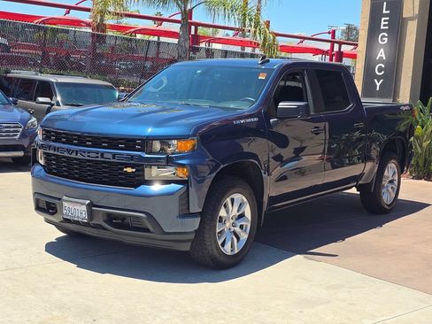 Used 2021 Chevrolet Silverado 1500 Custom AWD/4WD image 5