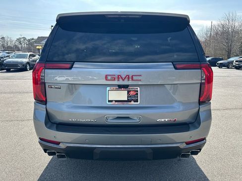 New 2026 GMC Yukon XL AT4 w/ AT4 Premium Plus Package image 7